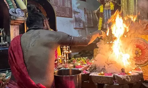 ேகாவைப்புதூர் பத்ரகாளி அம்மன் கோவில் அமாவாசை பூஜை