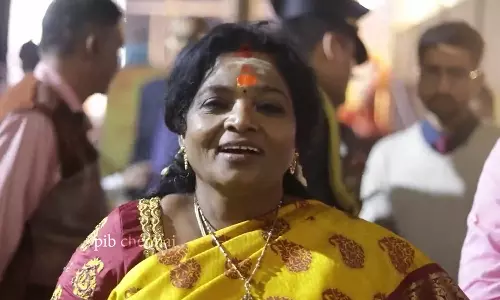 காசி தமிழ் சங்கமம்- தமிழ்த்தாய் வாழ்த்து பாடிய ஆளுநர் தமிழிசை சௌந்தரராஜன்