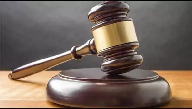 முதல்-அமைச்சருக்கு கோரிக்கை வீடியோ அனுப்பியதால் போலீஸ்காரர் பணிநீக்கமா?