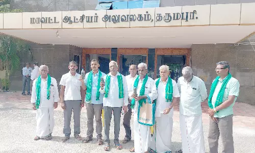 பீனியாறு தண்ணீரை பாழ்படுத்தும்  மரவள்ளி கிழங்கு ஆலை மீது விவசாயிகள் புகார்