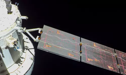 நிலவின் சுற்றுப்பாதைக்குள் ஓரியன் விண்கலம் நுழைந்தது