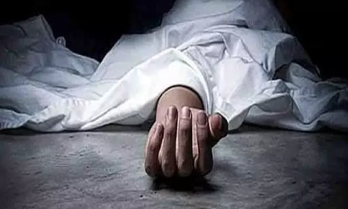 பல்லடம் அருகே கணவன், மனைவி தற்கொலை - போலீசார் விசாரணை