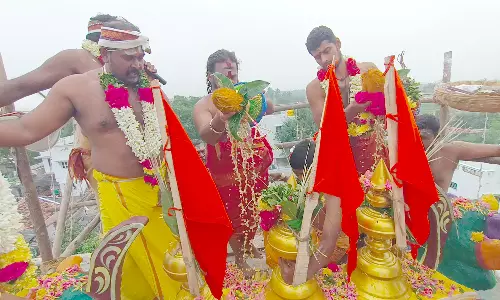 நல்லம்பள்ளி ஒன்றியம் நத்தஅள்ளியில் உள்ள    மாரியம்மன் கோவிலில் கும்பாபிஷேக விழா