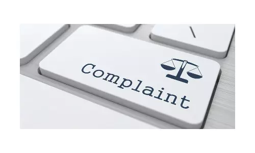 முதல் மனைவிக்கு தெரியாமல்   2-வது திருமணம் செய்த வாலிபர், குடும்பத்தினர் மீது போலீசில் புகார்