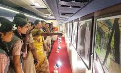 சிறப்பு புகைப்படக்கண்காட்சி நிறைவு விழா