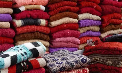 திருப்பூரில் சூடுபிடிக்கும் பஞ்சாப் ஸ்வெட்டர்கள் விற்பனை