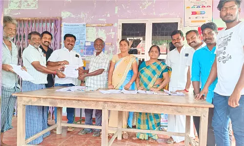 வாக்காளர் பட்டியலில் இளைஞர்களை சேர்க்க காங்கிரசார் ஆர்வம் - சுரண்டை நகராட்சி தலைவர் தகவல்