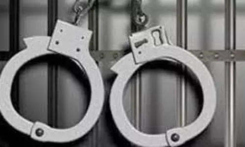 ஆபரேசன் மின்னல்  வேட்டை   பண்ருட்டியில் மேலும்  2 ரவுடிகள் சிக்கினர்