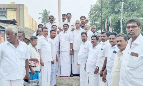 உதயநிதி ஸ்டாலின் பிறந்த நாளையொட்டி   பாப்பிரெட்டிப்பட்டி மேற்கு ஒன்றிய தி.மு.க. சார்பில் நலத்திட்ட உதவிகள்   -மேற்கு ஒன்றிய செயலாளர் பி.எஸ்.சரவணன் வழங்கினார்