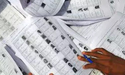 வாக்காளர் பட்டியல் சிறப்பு சுருக்க திருத்த முகாம்கள்