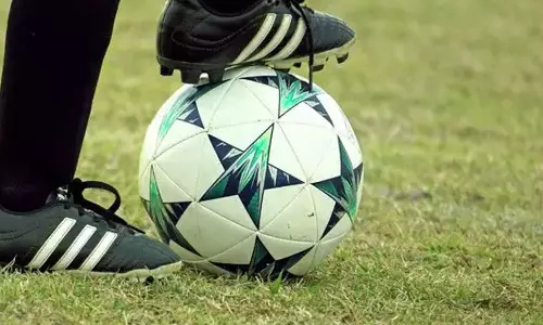 சுவிட்சர்லாந்து, உருகுவேயுடன் இன்று மோதல்: 2-வது சுற்று ஆர்வத்தில் பிரேசில், போர்ச்சுக்கல்