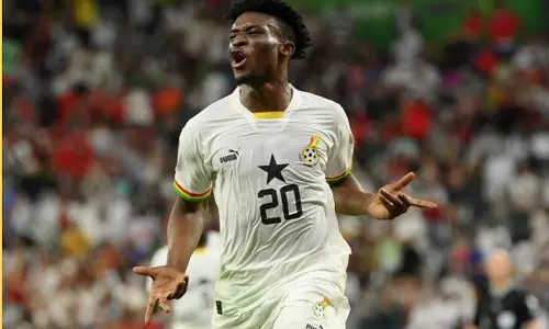 உலக கோப்பை கால்பந்து - தென் கொரியாவை 3-2 என்ற கோல் கணக்கில் வீழ்த்தியது கானா