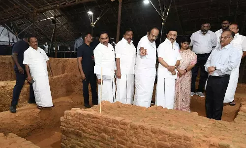 கங்கைகொண்ட சோழபுரத்தில் அகழாய்வுப் பணிகள்- முதலமைச்சர் மு.க.ஸ்டாலின் நேரில் ஆய்வு