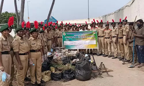 அரசு கல்லூரி என்.சி.சி மாணவர்கள் தூய்மை பணி