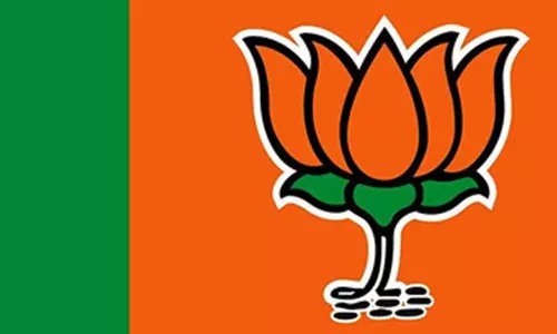 5 ரூபாய்க்கு உணவு வழங்கும் பா.ஜ.க. அறிவிப்புக்கு வரவேற்பு- குஜராத் தேர்தல் களத்தில் விறுவிறுப்பு