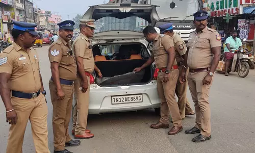 ஆந்திராவில் இருந்து ஊத்துக்கோட்டை வழியாக குட்கா, கஞ்சா கடத்தல் அதிகரிப்பு- போலீஸ் கண்காணிப்பு தீவிரம்