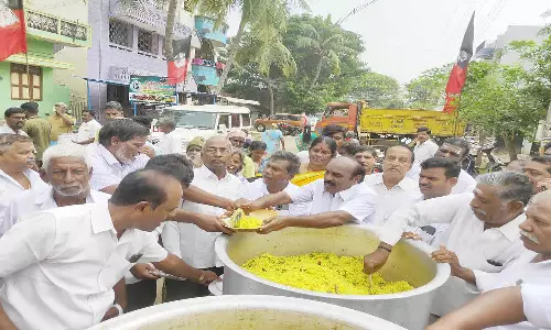 அ.தி.மு.க. அலுவலகம் திறப்பு விழா