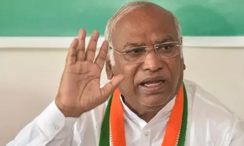 ராவணனுக்கு 10 தலை இருந்தது போல் மோடிக்கு 100 தலையா இருக்கு? - கார்கே காட்டம்