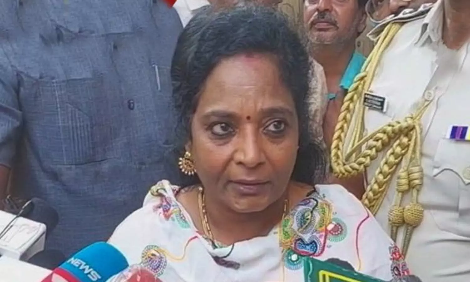 யானை லட்சுமியின் இழப்பை ஏற்றுக்கொள்ள முடியவில்லை- கவர்னர் தமிழிசை உருக்கம் யானை லட்சுமியின் இழப்பை ஏற்றுக்கொள்ள முடியவில்லை- கவர்னர் தமிழிசை உருக்கம்