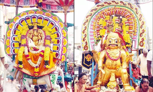 கார்த்திகை தீபத்திருவிழாவின் 3-ம் நாள் விழா: பூத வாகனத்தில் சந்திரசேகரர் வீதிஉலா