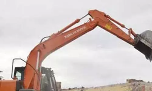 மாமல்லபுரம் முதல் முகையூர் வரை கிழக்கு கடற்கரை சாலை விரிவாக்கத்துக்கு கட்டிடங்கள் இடிப்பு