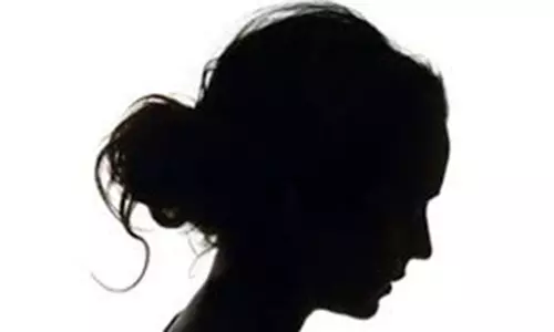 பள்ளியில் இருந்து மாயமான மாணவி சென்னையில் மீட்பு