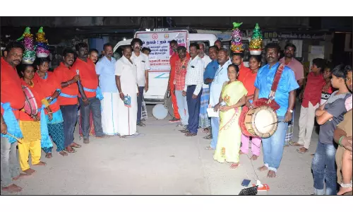 எய்ட்ஸ் கட்டுப்பாடு சங்கம்  சார்பில் விழிப்புணர்வு பிரசாரம்