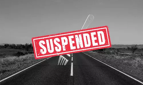 கிராம நிர்வாக அலுவலர் சஸ்பெண்டு