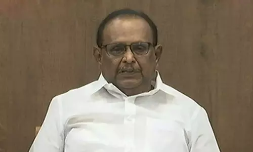 ஆன்லைன் ரம்மி தடைச்சட்ட விவகாரம்- ஆளுநரை சந்திக்கிறார் அமைச்சர் ரகுபதி