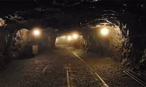 பாகிஸ்தானில் நிலக்கரி சுரங்கம் இடிந்து விழுந்தது- 9 பேர் பலி