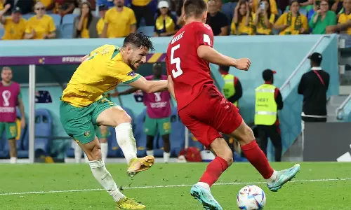 டென்மார்க்கை வீழ்த்தி நாக்அவுட் சுற்றுக்கு முன்னேறியது ஆஸ்திரேலியா