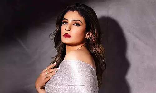 போருக்குத் தயார் - சர்ச்சைக்குப் பிறகு மீண்டும் ட்வீட் செய்த பிரபல நடிகை