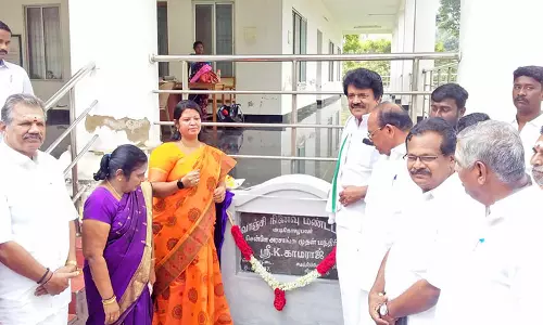 செங்கோட்டையில் வாஞ்சிநாதன் மணிமண்டபத்தில் மீண்டும் காமராஜர் கல்வெட்டு