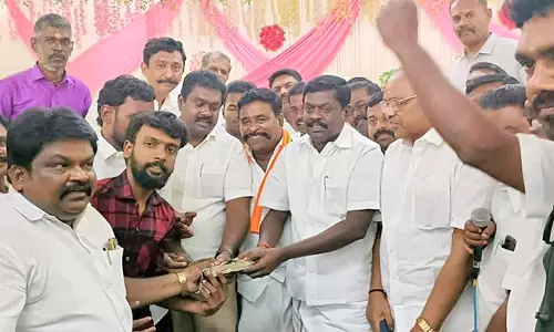 ஆலங்குளத்தில் காமராஜர் சிலை பராமரிப்பு ஆலோசனை கூட்டம்