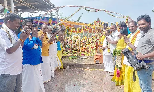 மாதேமங்கலம் கிராமத்தில்   ஸ்ரீ தீப்பாஞ்சியம்மன்   மகா கும்பாபிஷேக விழா