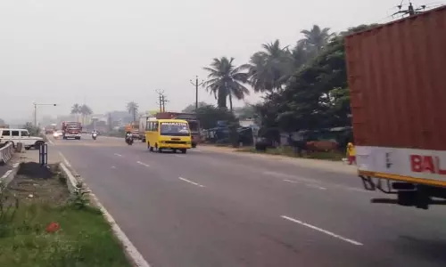 ஆம்பூரில் கடும் பனி மூட்டம்