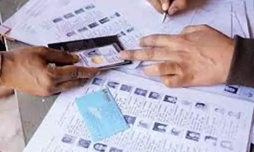 திருப்பூர் மாவட்டத்தில்  புதிய வாக்காளராக பெயர் சேர்க்க  27,149 பேர் விண்ணப்பம்