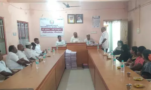 தேன்கனிக்கோட்டையில்  பேரூராட்சி மன்ற கூட்டம்