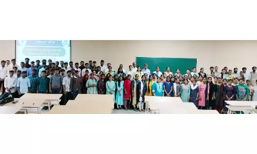 ஓசூர் செயின்ட் பீட்டர்ஸ் மருத்துவக் கல்லூரி  முதலாம் ஆண்டு மருத்துவ மாணவர்களுக்கு வரவேற்பு நிகழ்ச்சி