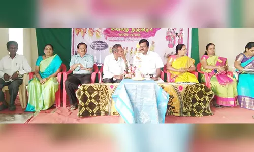 அரசு பள்ளியில் வட்டார அளவிலான கலை திருவிழா