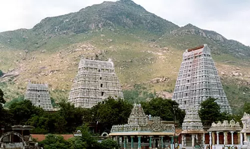 2,500 பேர் மட்டும் மலையேற போட்டோவுடன் அனுமதி சீட்டு