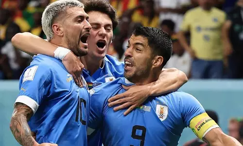 உலக கோப்பை கால்பந்து: 2-0 கோல் கணக்கில் கானாவை வீழ்த்தியது உருகுவே