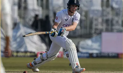 ராவல்பிண்டி டெஸ்ட் - இங்கிலாந்து முதல் இன்னிங்சில் 657 ரன் குவிப்பு