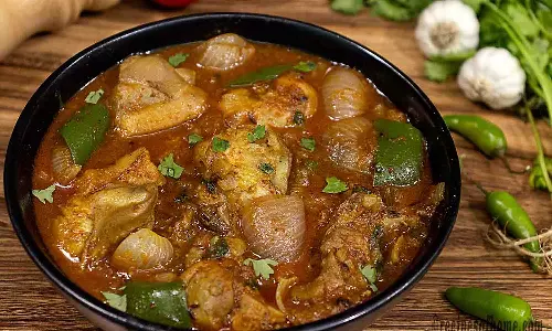 சப்பாத்திக்கு அருமையான கடாய் சிக்கன்