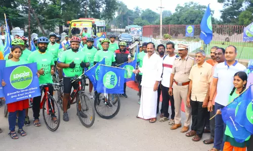 மண் காப்போம் விழிப்புணர்வு சைக்கிள் பேரணி