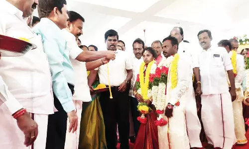 சமயபுரம் மாரியம்மன் கோவிலில் 18 ஜோடிகளுக்கு இலவச திருமணம்