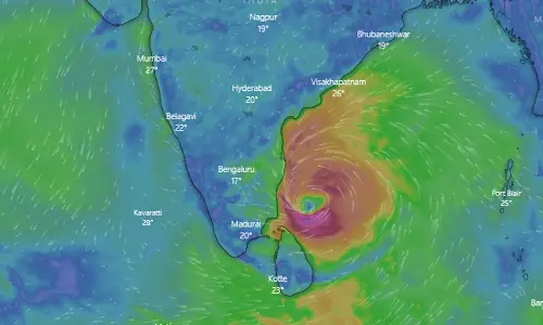 வங்கக்கடலில் உருவாகிறது புயல்- வானிலை ஆய்வு மையம்