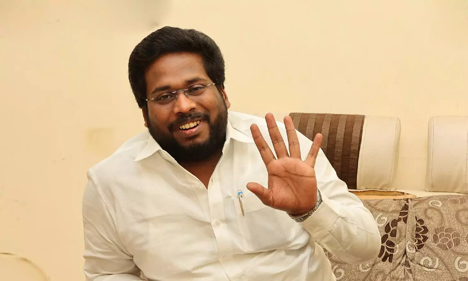 பாஜக உடனான உறவை முடித்து கொள்கிறேன்- திருச்சி சூர்யா சிவா அதிரடி டுவீட் |  Tamil news Trichy Surya Siva quits BJP