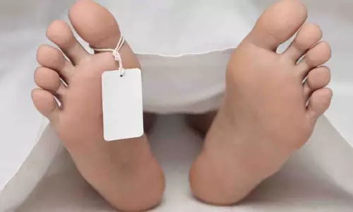 திருப்பூர் அருகே பாறைக்குழியில் தவறி விழுந்து தொழிலாளி பலி