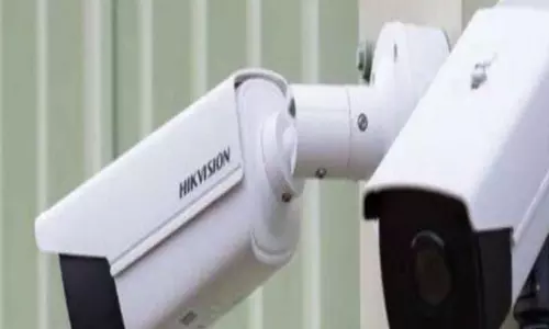 ஆனைமலையில் கண்காணிப்பு காமிராக்கள் பொருத்தும் பணி தீவிரம்